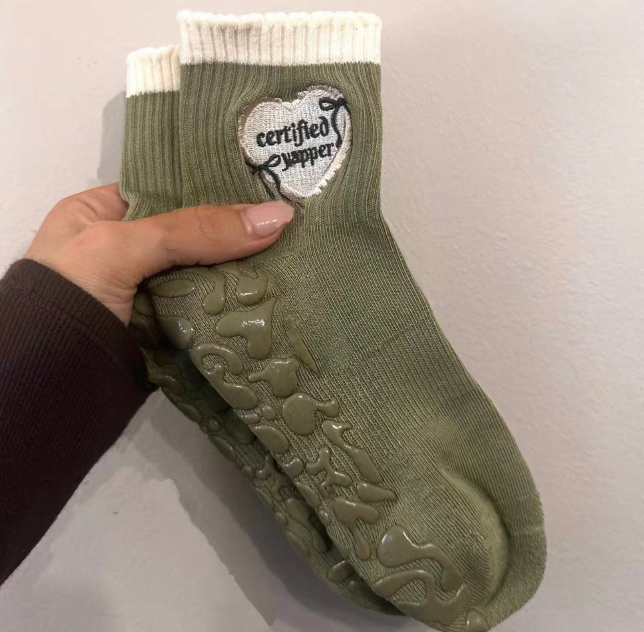 Women’s Non-Slip Studio Socks – Pilates, Barre & Yoga Essentials