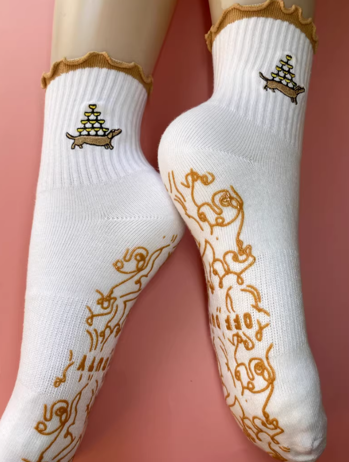 Ruffled Non-Slip Socks – Women’s Pilates & Yoga Grip Socks