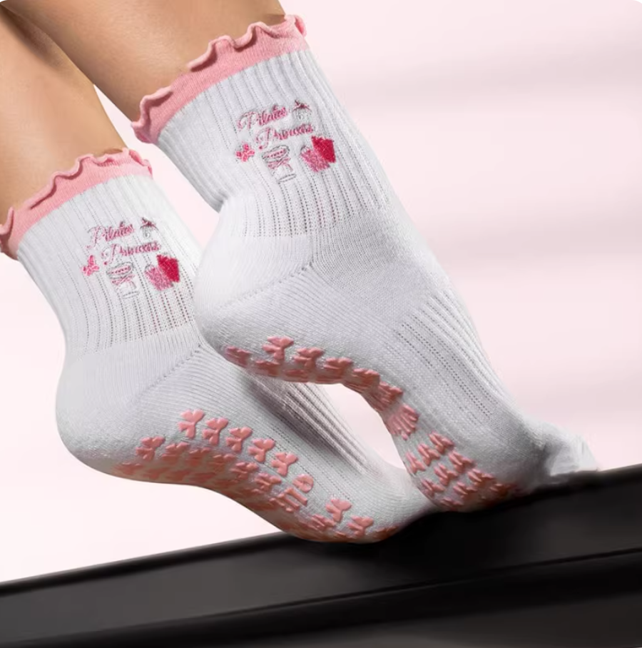 Lace Grip Socks – Women’s Pilates & Yoga Studio Workout Socks