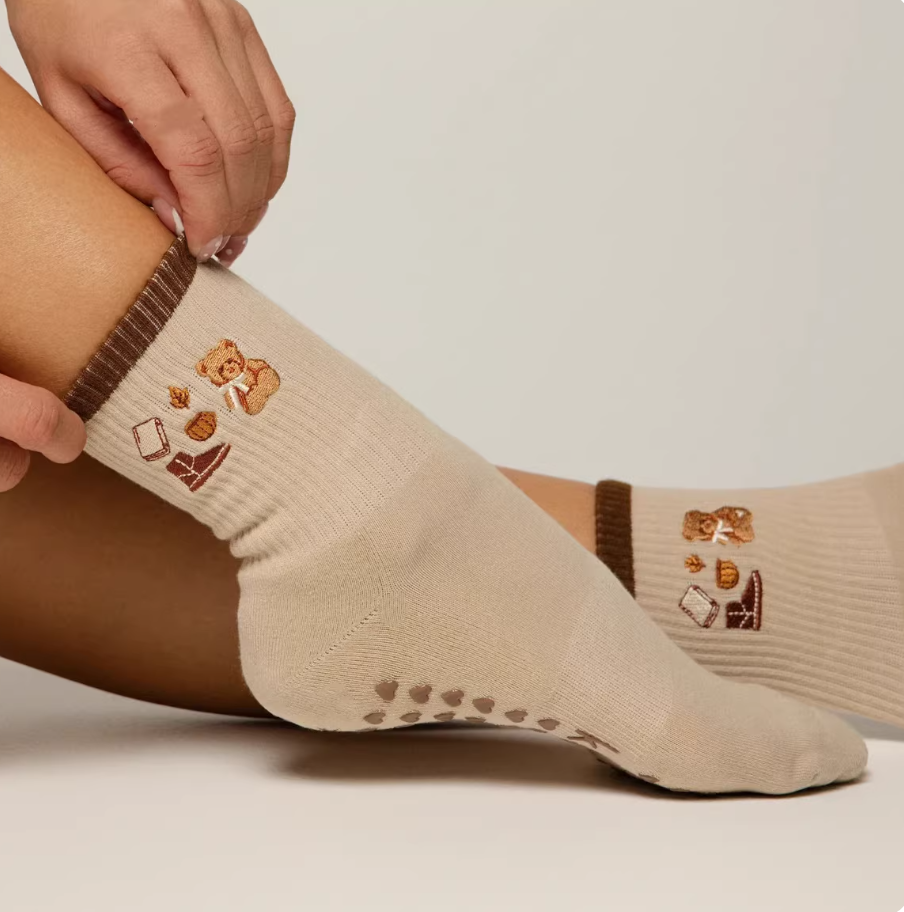 Women’s Non-Slip Grip Socks – Pilates, Yoga & Barre Studio Socks