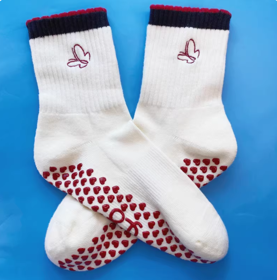 Fashion Non-Slip Socks – Women’s Pilates & Yoga Grip Socks