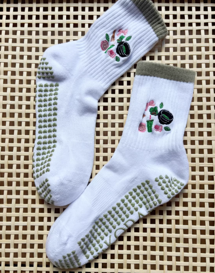 Fashion Non-Slip Socks – Women’s Pilates & Yoga Grip Socks