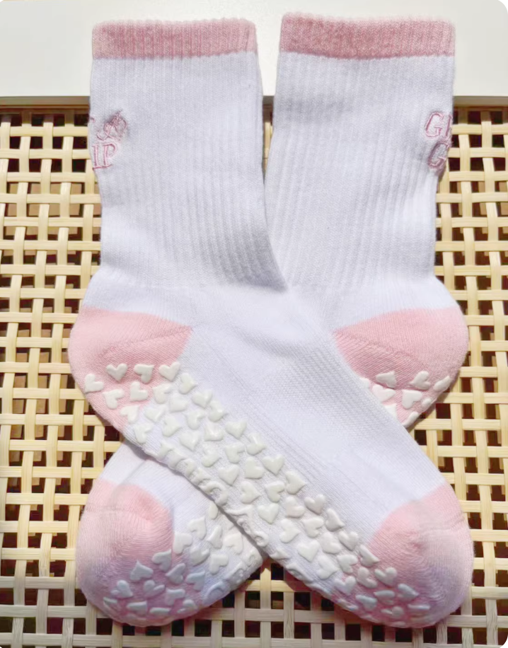 Fashion Non-Slip Socks – Women’s Pilates & Yoga Grip Socks